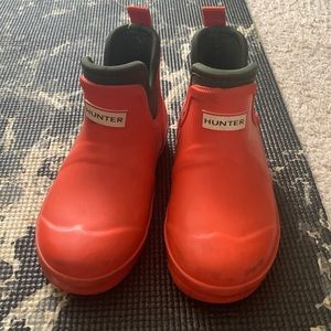 Toddler size 10 target Hunter rain boots